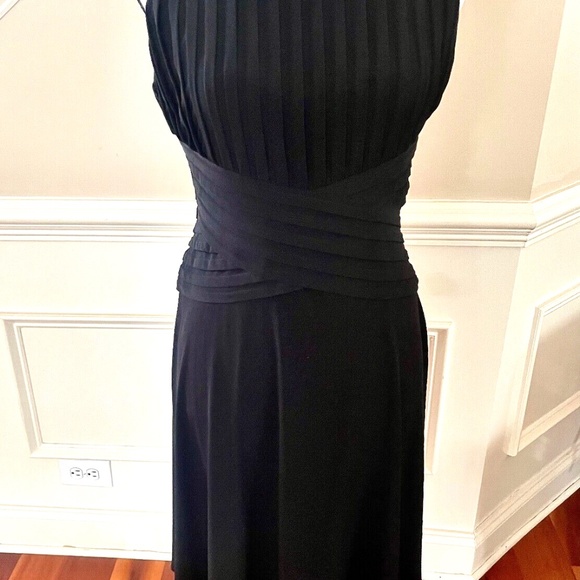 Womens Sz 6 Calvin Klein Black A Line Pleat top Wrap Waist fitn flare Sleeveless - Picture 4 of 9